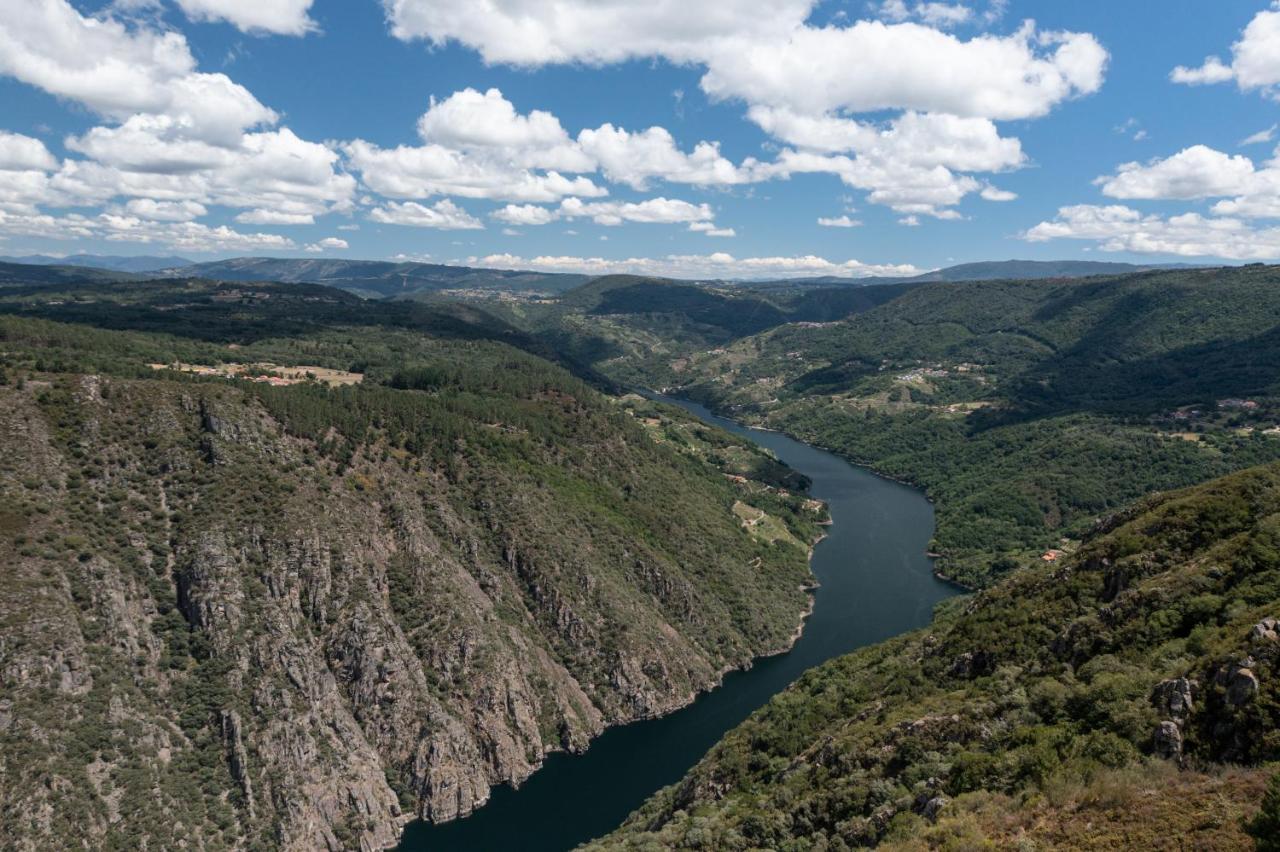 Alojamiento Turistico Caxide Parada De Sil Ribeira Sacra Exterior photo